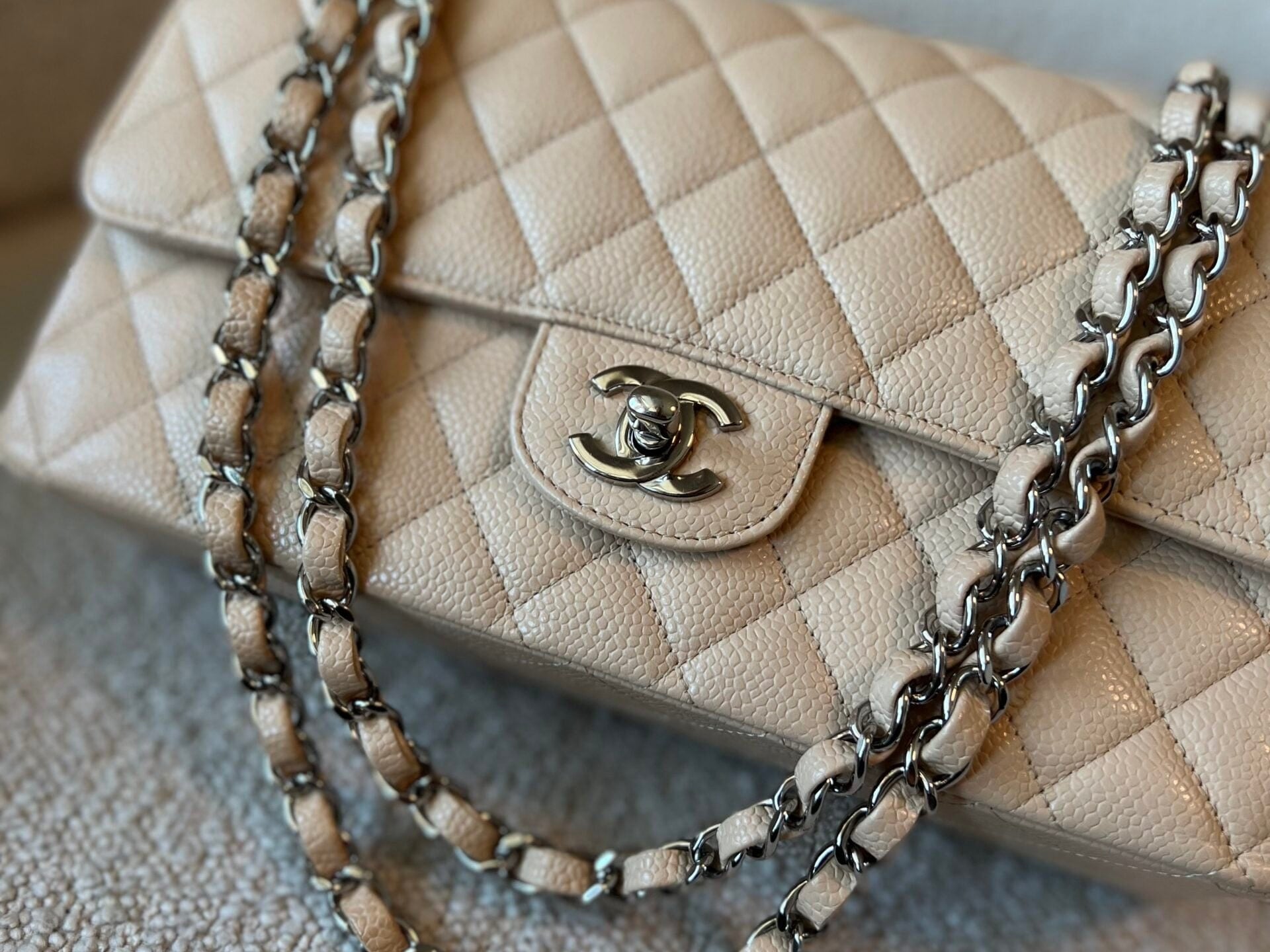 CHANEL Handbag Chanel Beige Clair Caviar Quilted Classic Flap Medium SHW -Knockoff
