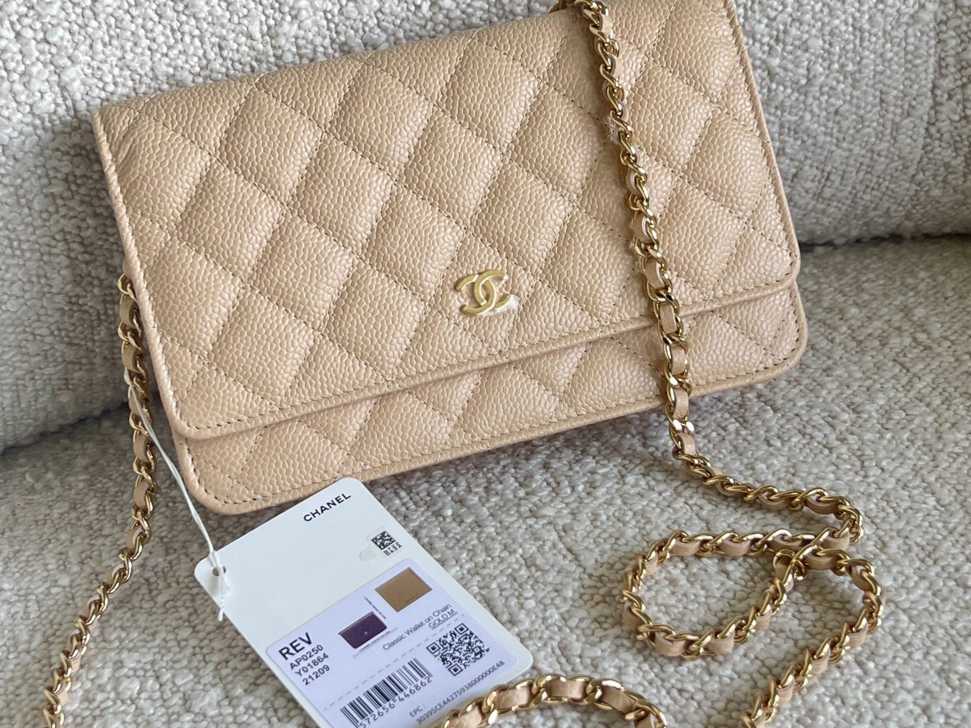 CHANEL Handbag Chanel Beige Clair Caviar Quilted Wallet on Chain GHW -Knockoff
