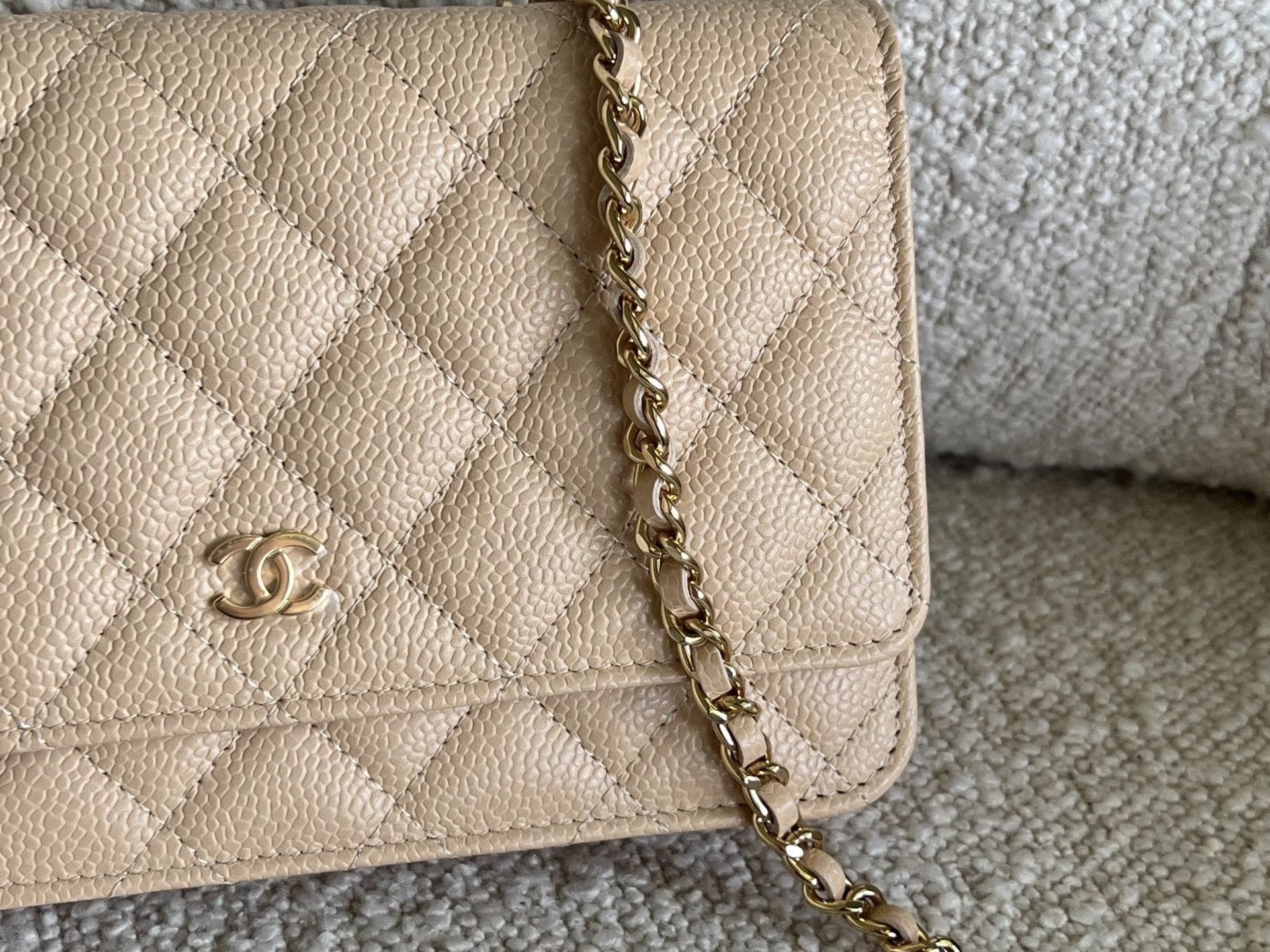 CHANEL Handbag Chanel Beige Clair Caviar Quilted Wallet on Chain GHW -Knockoff
