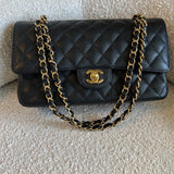 CHANEL Handbag Chanel Black Caviar Quilted Classic Flap Medium GHW -Knockoff
