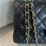 CHANEL Handbag Chanel Black Caviar Quilted Classic Flap Medium LGHW -Knockoff
