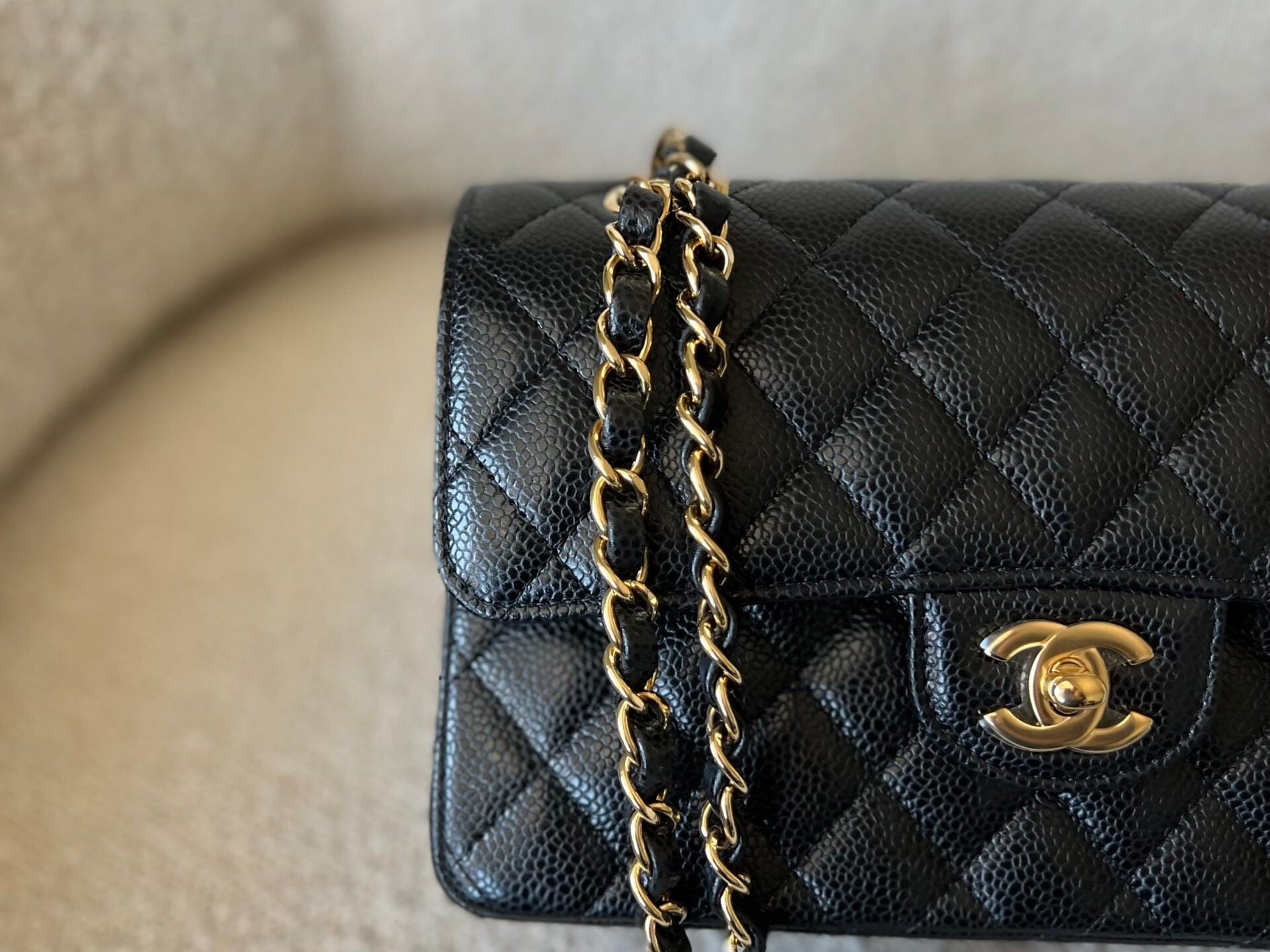 CHANEL Handbag Chanel Black Caviar Quilted Classic Flap Small Gold Hardware -Knockoff
