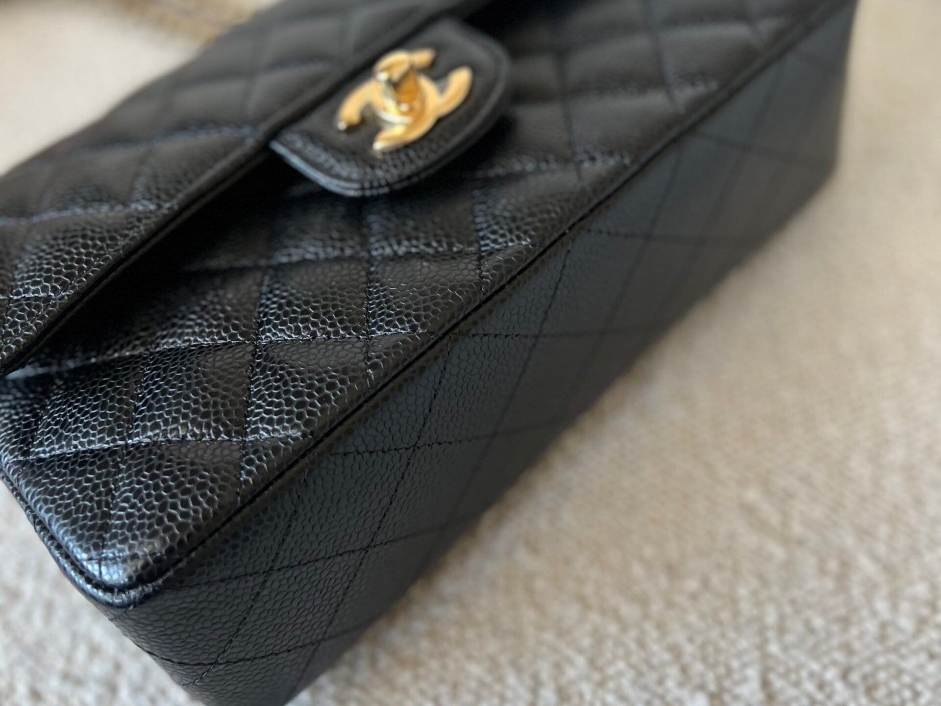 CHANEL Handbag Chanel Black Caviar Quilted Classic Flap Small Gold Hardware -Knockoff
