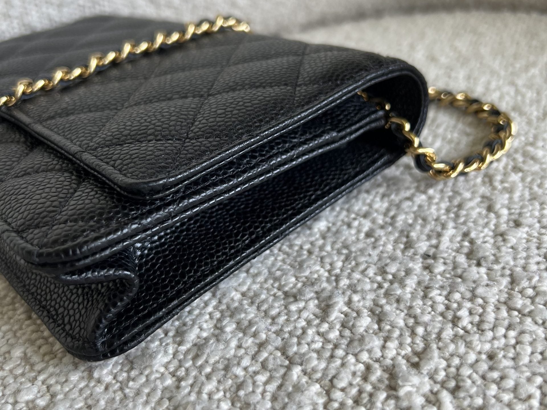 CHANEL Handbag Chanel Black Caviar Quilted Wallet On Chain GHW (WOC) -Knockoff
