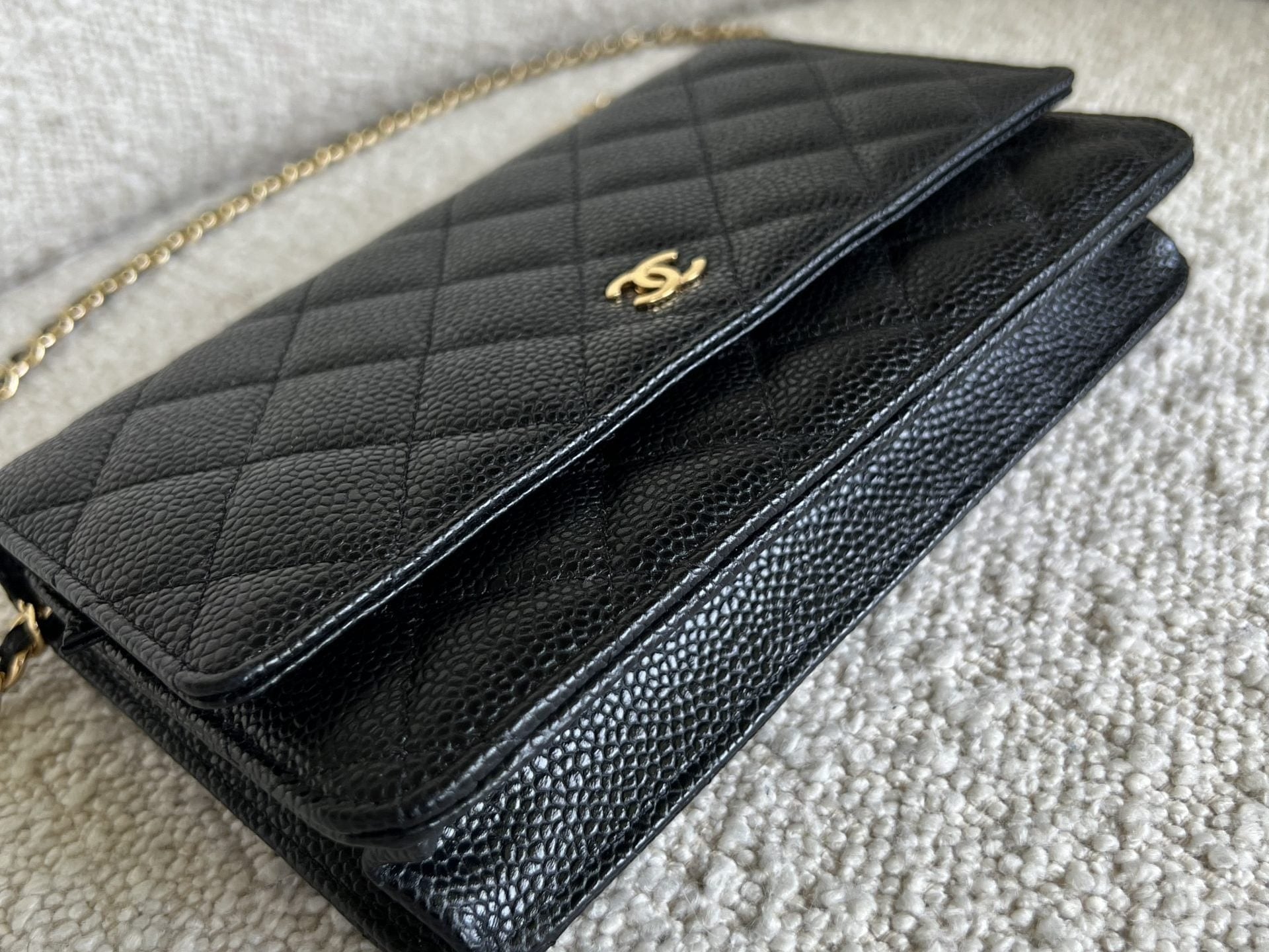 CHANEL Handbag Chanel Black Caviar Quilted Wallet On Chain GHW (WOC) -Knockoff
