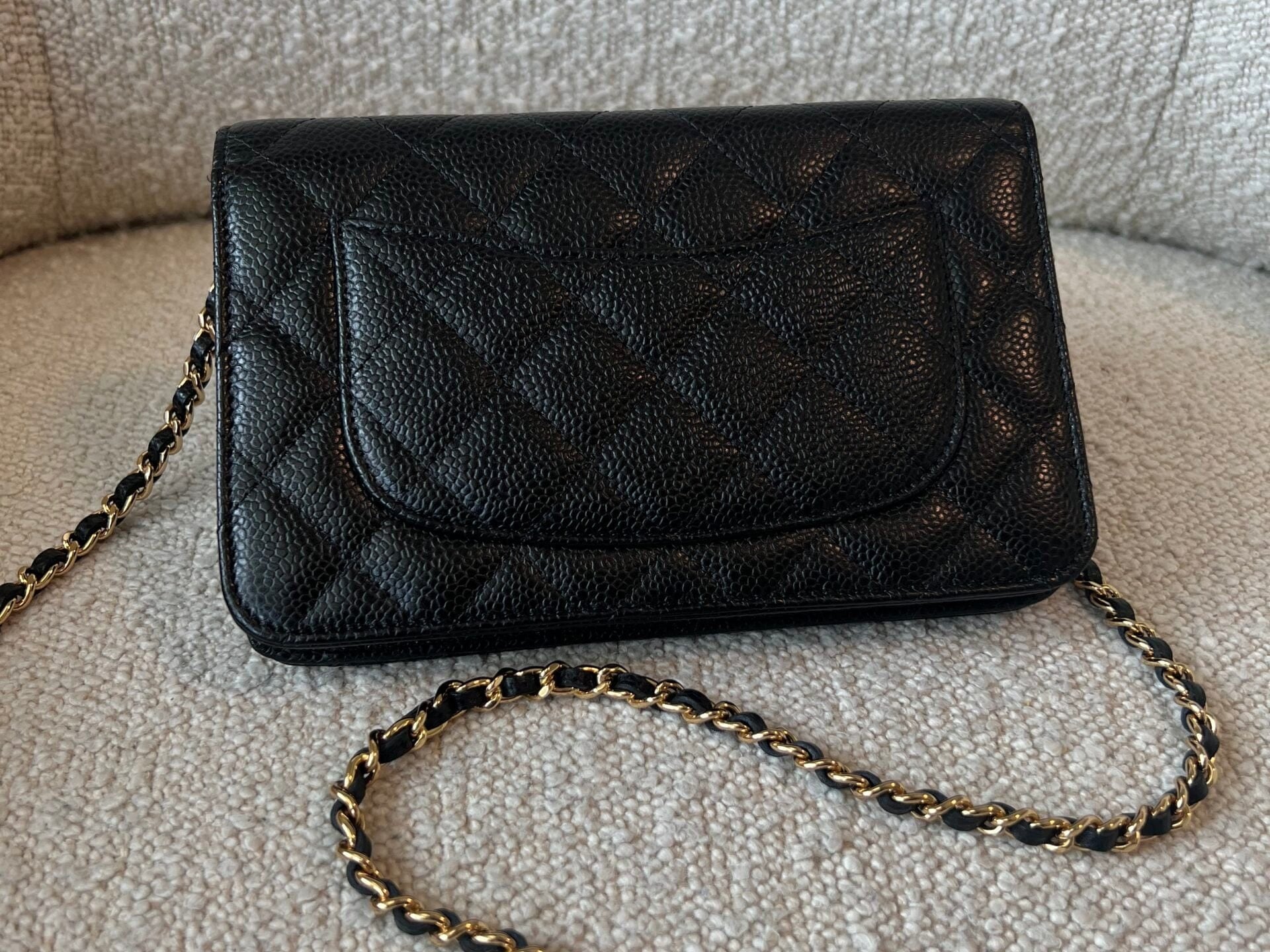 CHANEL Handbag Chanel Black Caviar Quilted Wallet On Chain GHW (WOC) -Knockoff
