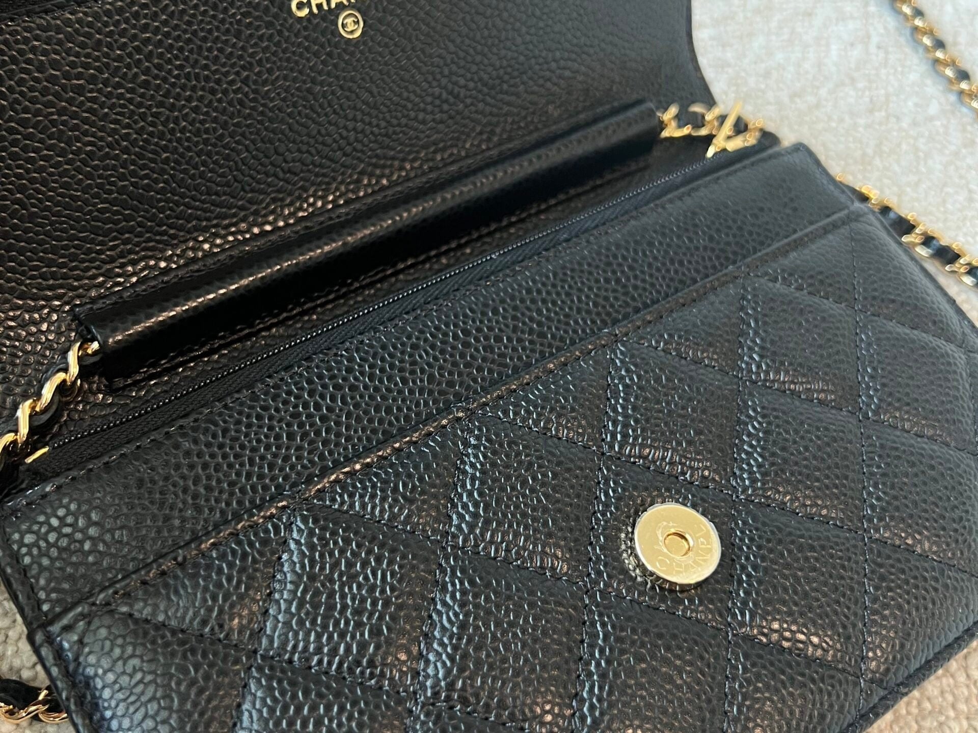 CHANEL Handbag Chanel Black Caviar Quilted Wallet On Chain GHW (WOC) -Knockoff
