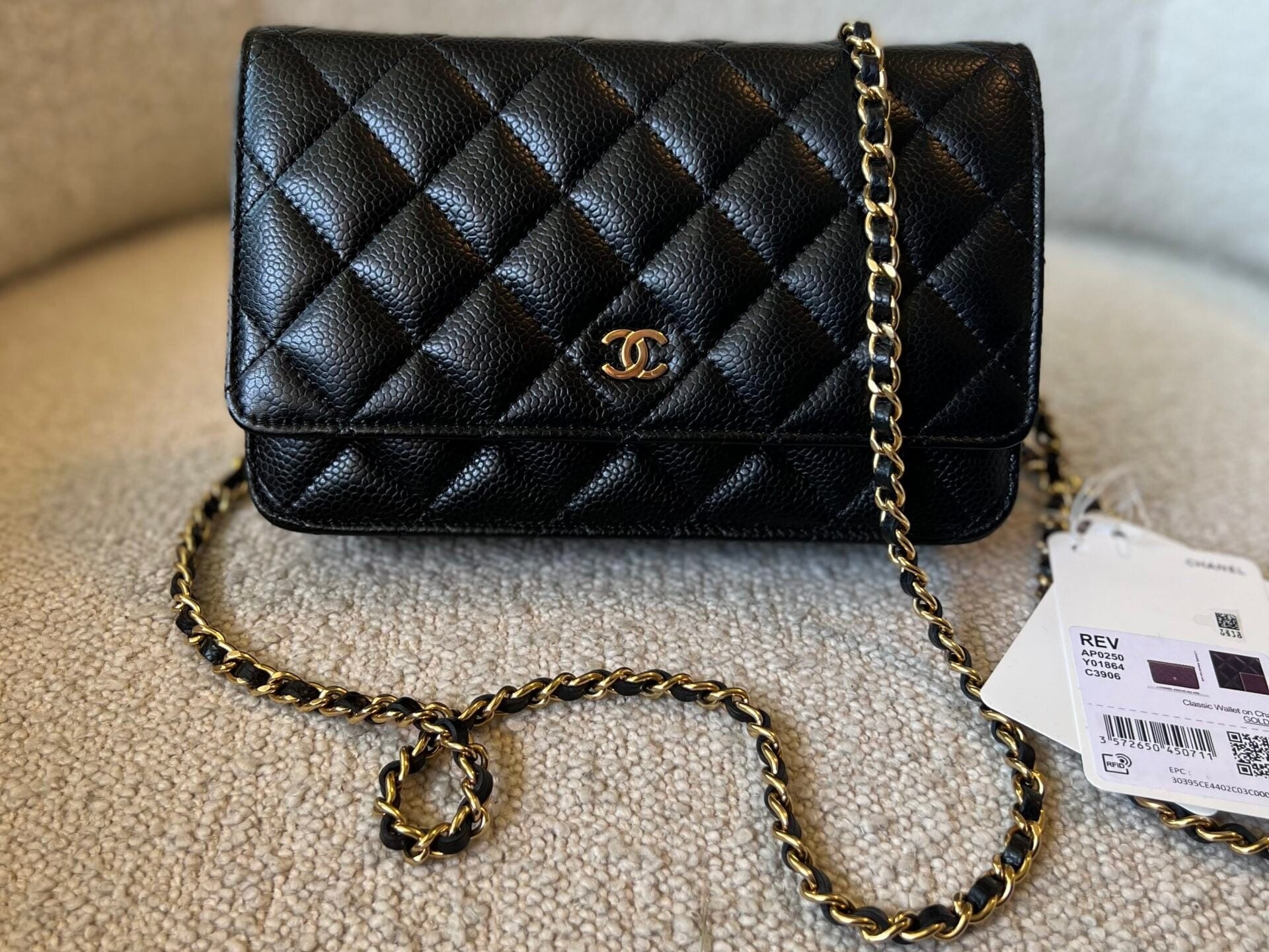 CHANEL Handbag Chanel Black Caviar Quilted Wallet On Chain Gold hardware(WOC) -Knockoff
