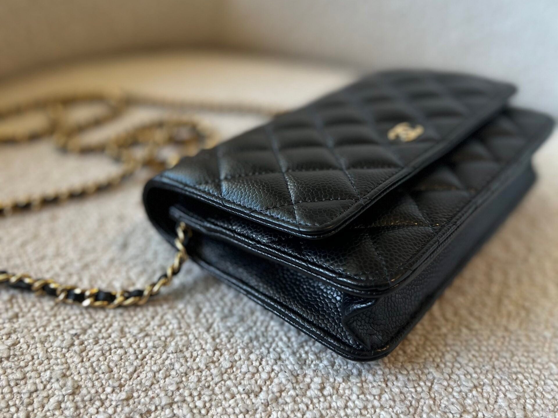 CHANEL Handbag Chanel Black Caviar Quilted Wallet On Chain Gold hardware(WOC) -Knockoff
