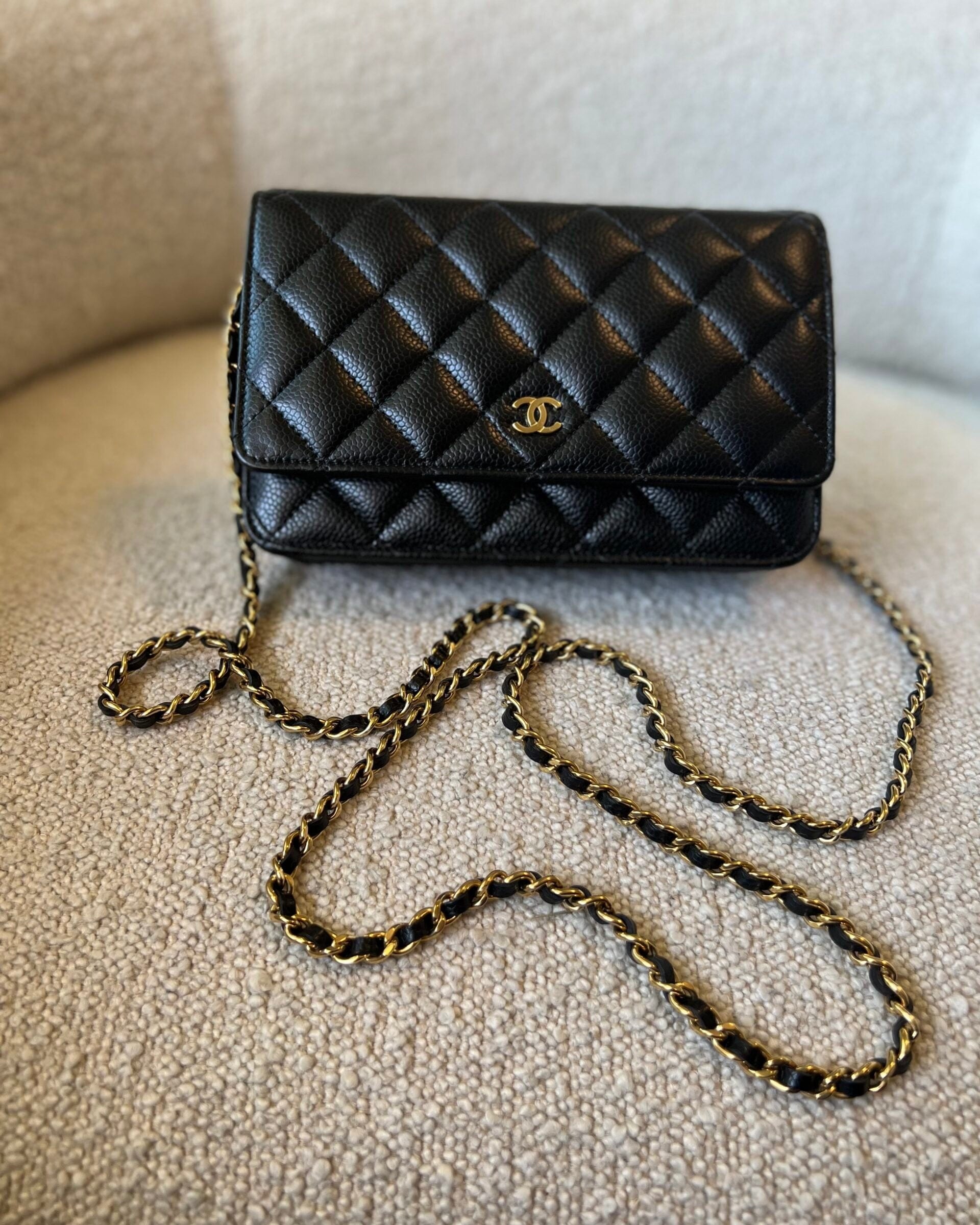 CHANEL Handbag Chanel Black Caviar Quilted Wallet On Chain Gold hardware(WOC) -Knockoff
