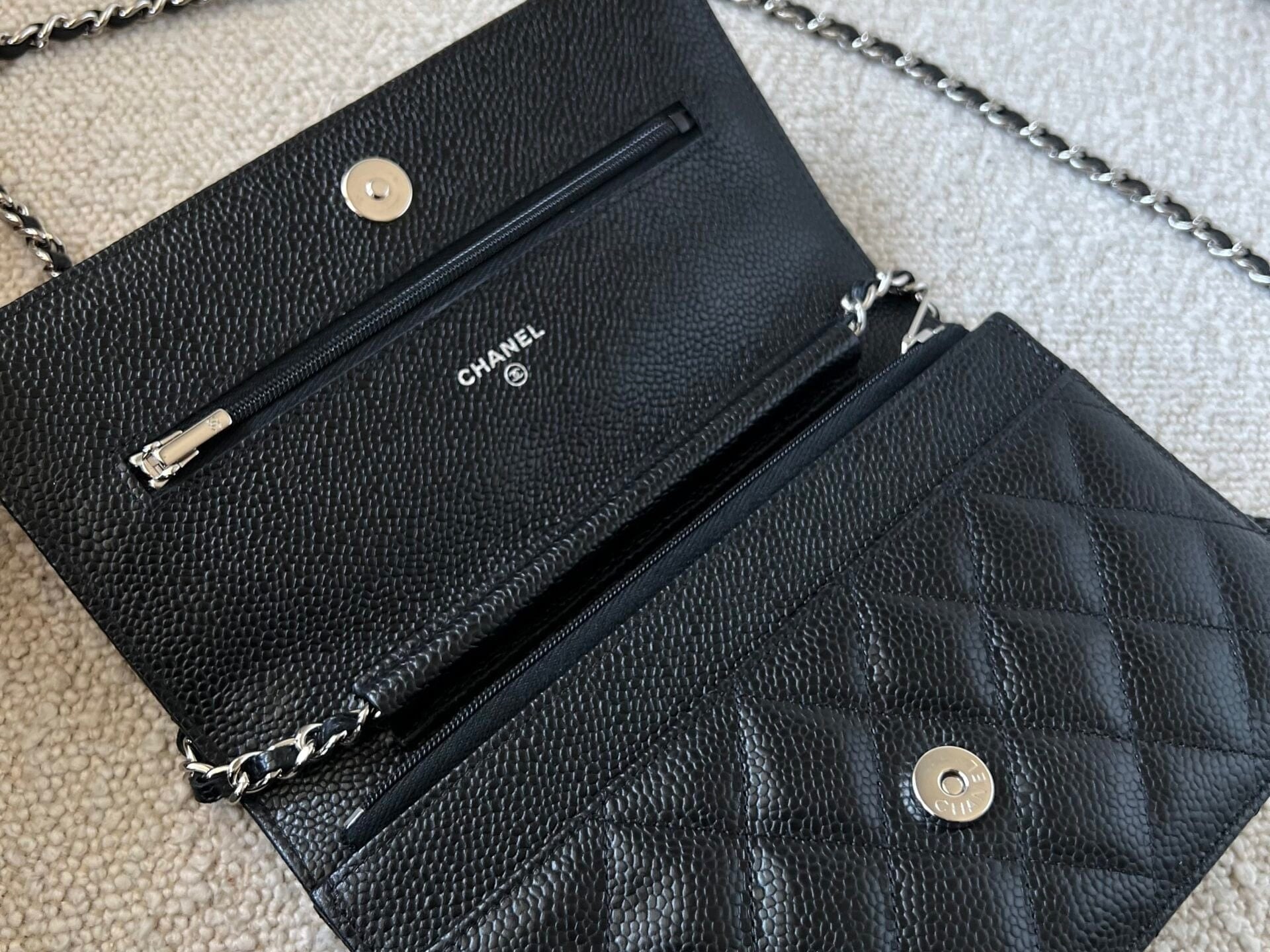 CHANEL Handbag Chanel Black Caviar Quilted Wallet On Chain Silver Hardware (WOC) -Knockoff
