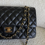 CHANEL Handbag Chanel Black Lambskin Quilted Classic Flap Medium GHW -Knockoff
