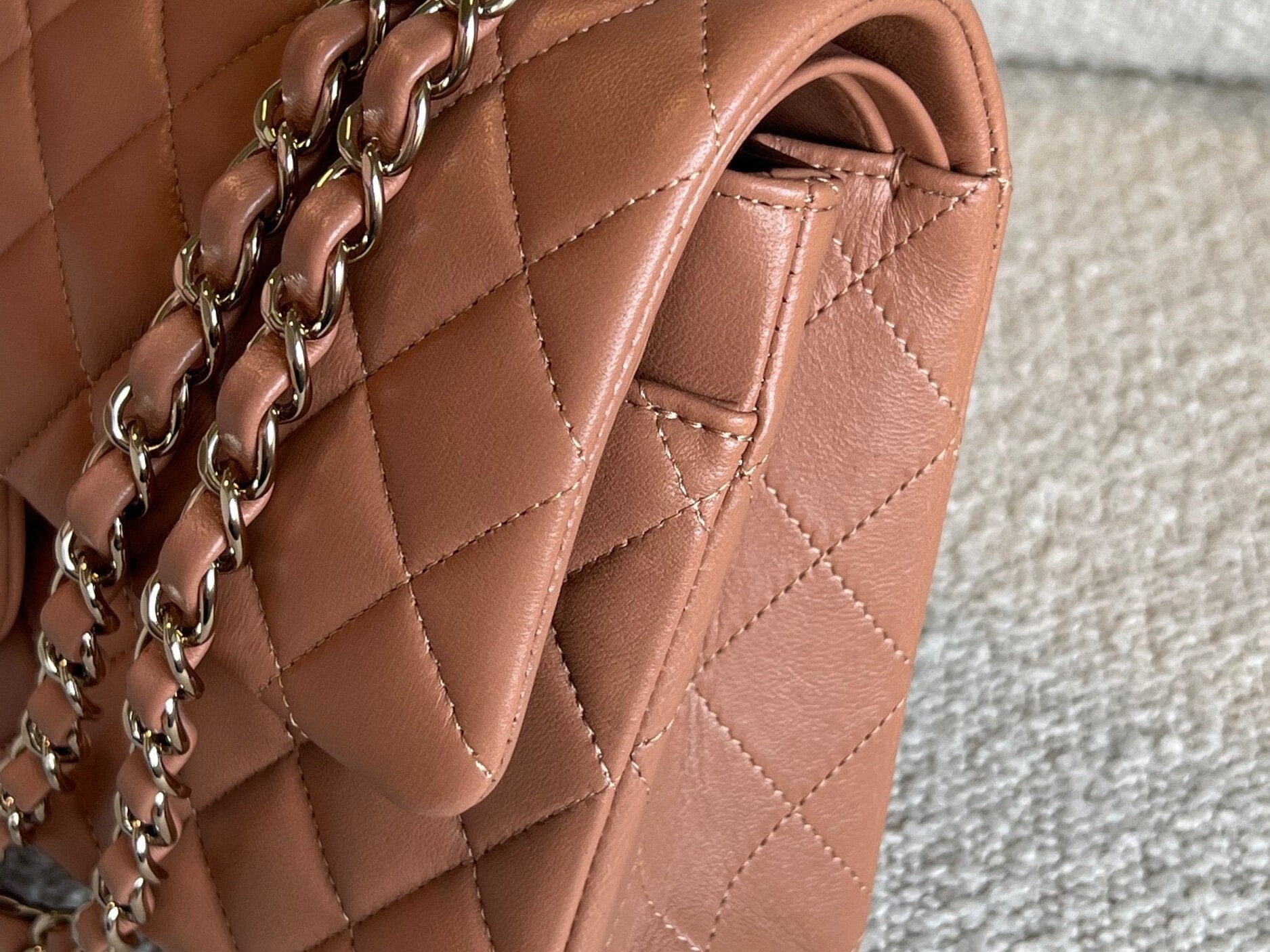 CHANEL Handbag Chanel Caramel Lambskin Quilted Classic Flap Medium LGHW -Knockoff
