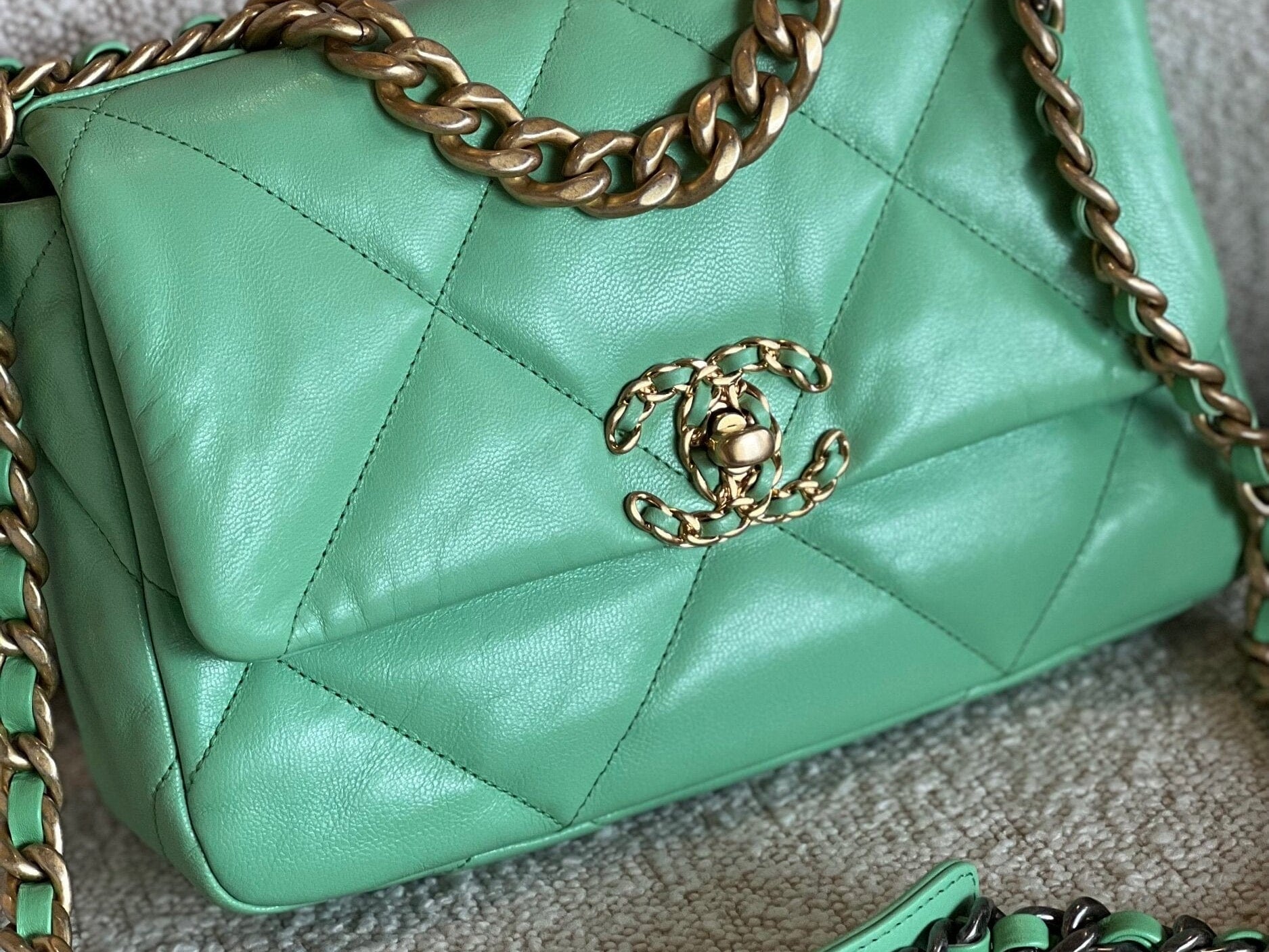 CHANEL Handbag Chanel Green Goatskin Quilted Small 19 Flap MHW -Knockoff
