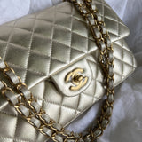 CHANEL Handbag Chanel Metallic Gold Lambskin Quilted Classic Flap Medium AGHW -Knockoff
