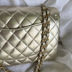 CHANEL Handbag Chanel Metallic Gold Lambskin Quilted Classic Flap Medium AGHW -Knockoff
