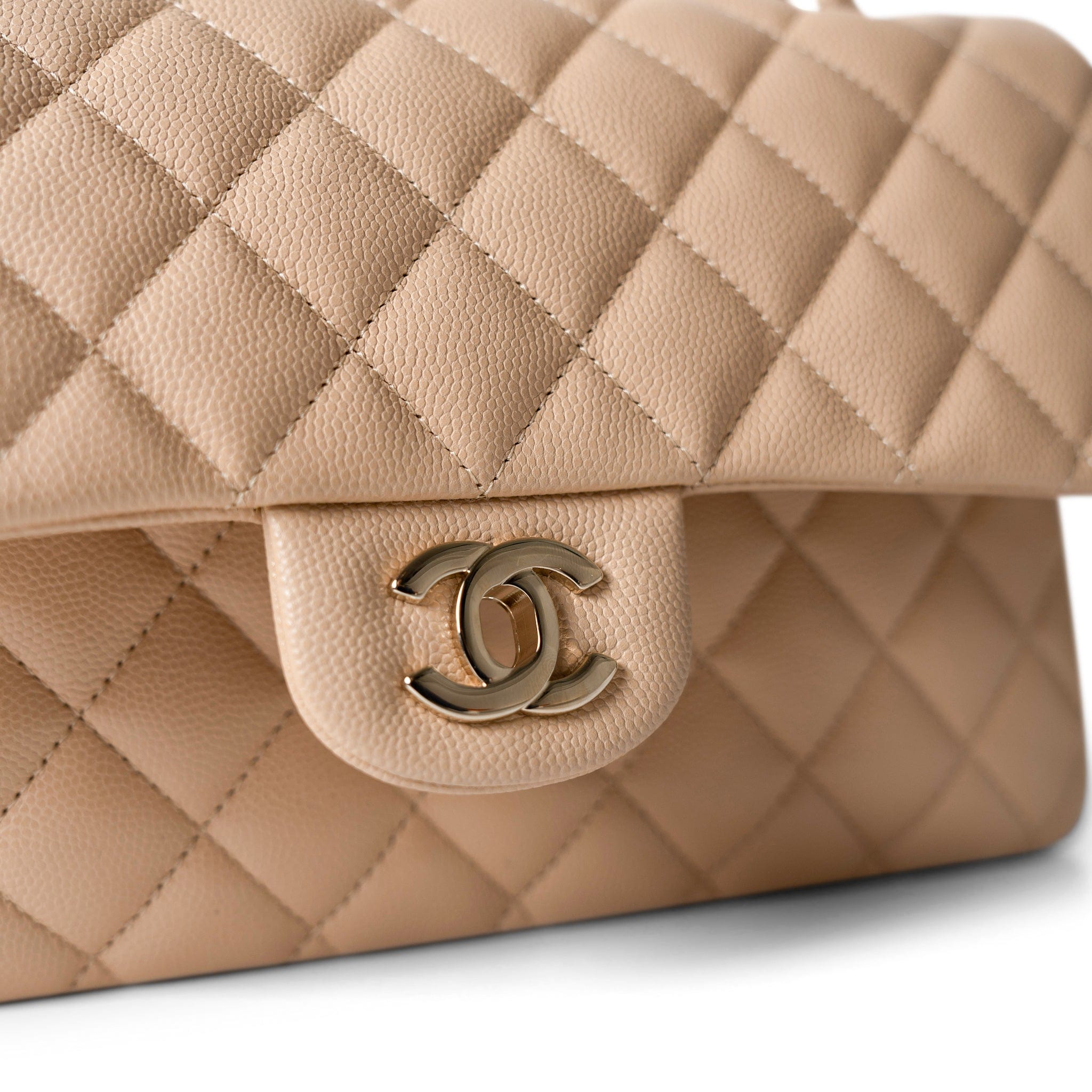 CHANEL Handbag Classic flap / Beige Beige / Tan Caviar Quilted Classic Flap Medium Light Gold Hardware -Knockoff
