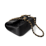 CHANEL Handbag Classic Flap / Black Black Caviar Quilted Classic Flap Medium Gold Hardware -Knockoff
