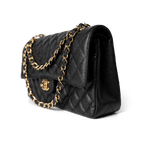 CHANEL Handbag Classic Flap / Black Black Caviar Quilted Classic Flap Medium Gold Hardware -Knockoff
