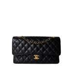 CHANEL Handbag Classic flap / Black Black Caviar Quilted Classic Flap Medium Gold Hardware -Knockoff
