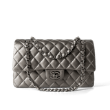 CHANEL Handbag Classic flap / Grey 21B Metallic Ruthenium Lambskin Quilted Classic Flap Medium Ruthenium Hardware -Knockoff
