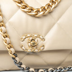 CHANEL Handbag Cream 22S Beige Lambskin Quilted Small 19 Flap Mixed Hardware -Knockoff
