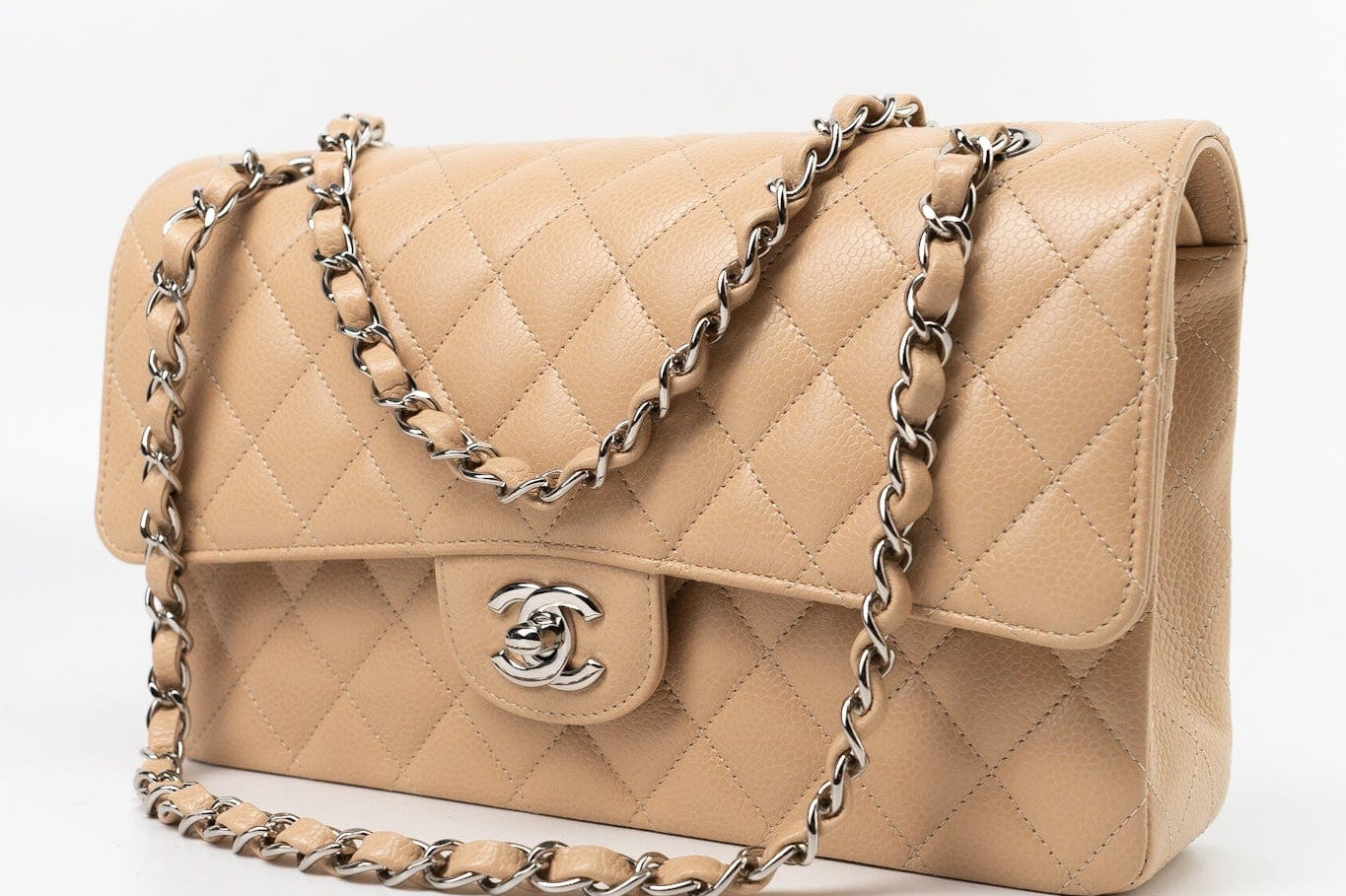 CHANEL Handbag Cream Beige Clair Caviar Quilted Classic Flap Medium Silver Hardware -Knockoff
