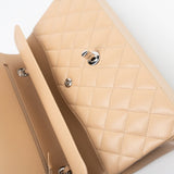 CHANEL Handbag Cream Beige Clair Caviar Quilted Classic Flap Medium Silver Hardware -Knockoff
