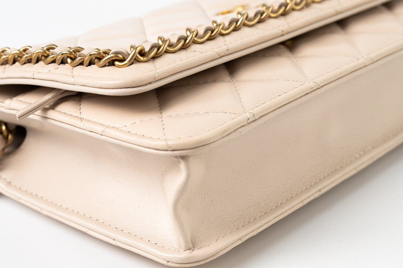 CHANEL Handbag Cream Nude/ Ecru Lambskin Quilted Chain Around Wallet On Chain WOC Aged Gold Hardware -Knockoff
