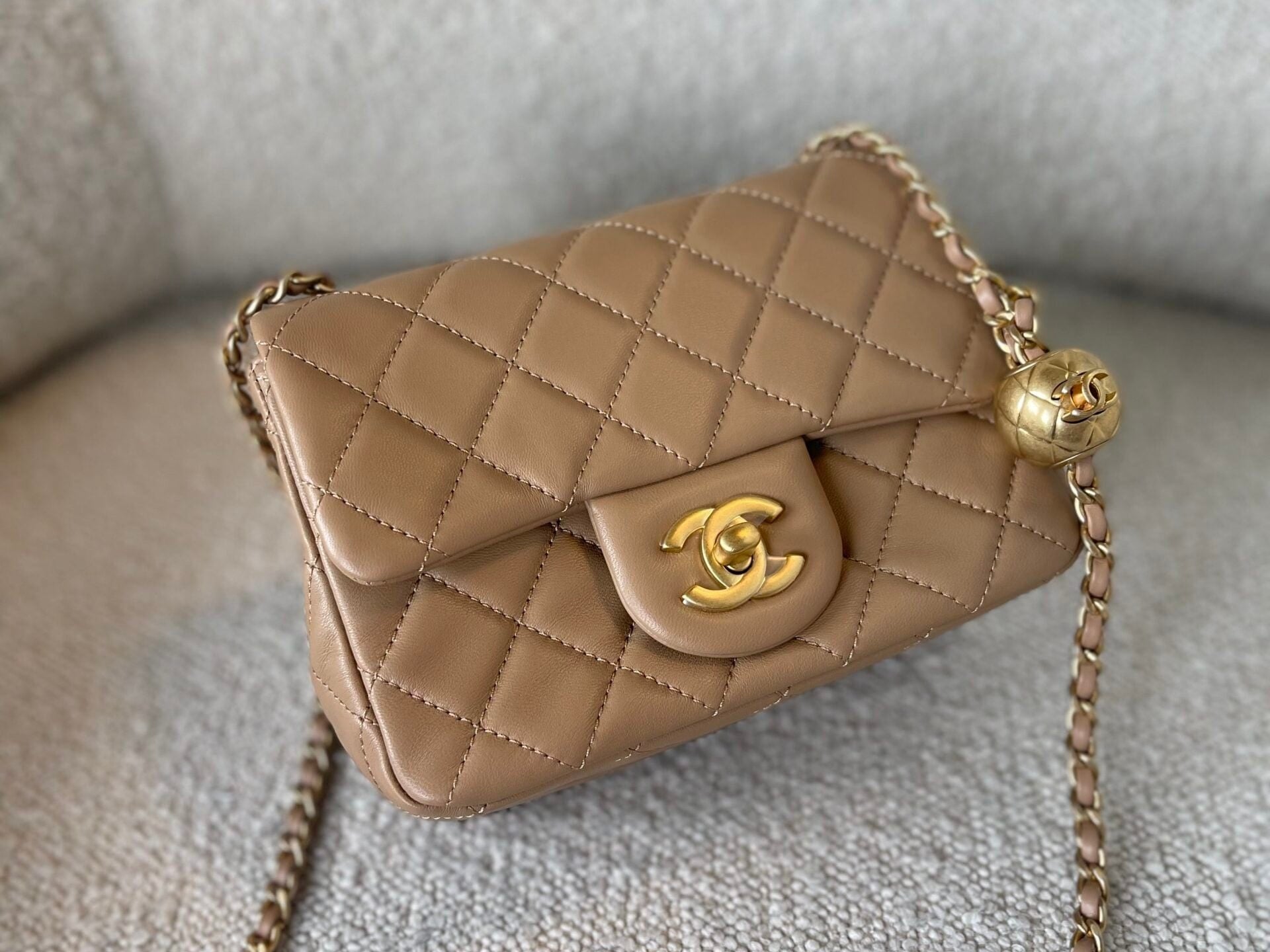 CHANEL Handbag Dark Beige Lambskin Quilted Pearl Crush Mini Aged Hardware -Knockoff
