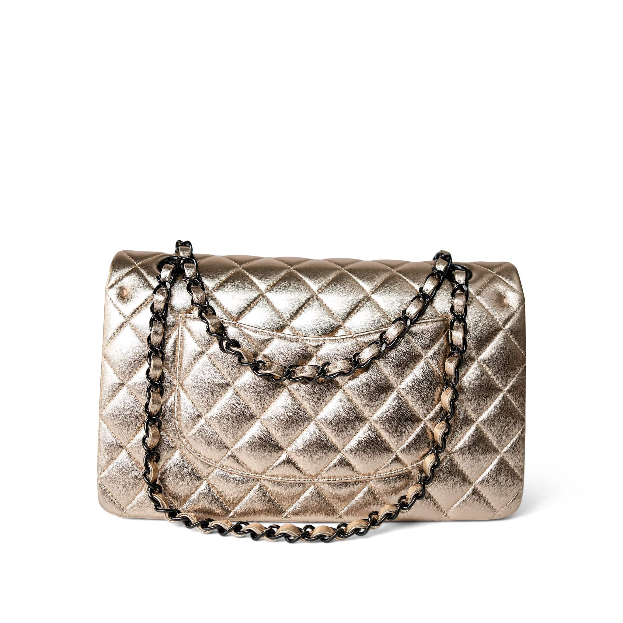 CHANEL Handbag Gold / Classic Flap Gold Metallic Lambskin Quilted Classic Flap Medium Gold / Black -Knockoff
