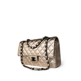 CHANEL Handbag Gold Gold Metallic Lambskin Quilted Classic Flap Medium Gold / Black -Knockoff
