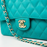 CHANEL Handbag Green 17C Turquoise Caviar Quilted Classic Flap Medium LGHW w/ Edge Stitching -Knockoff
