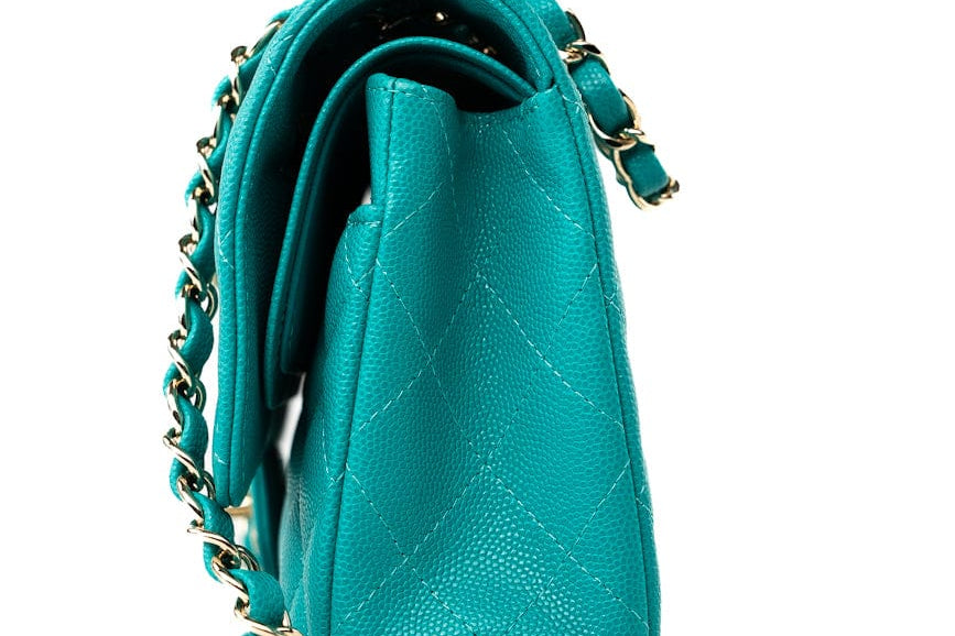 CHANEL Handbag Green 17C Turquoise Caviar Quilted Classic Flap Medium LGHW w/ Edge Stitching -Knockoff
