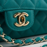 CHANEL Handbag Green 17C Turquoise Caviar Quilted Classic Flap Medium LGHW w/ Edge Stitching -Knockoff
