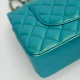 CHANEL Handbag Green 21S Iridescent Green Lambskin Quilted Classic Flap Medium LGHW -Knockoff
