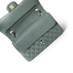 CHANEL Handbag Green 22C Dark Green Caviar Quilted Classic Flap Medium Light Gold Hardware -Knockoff
