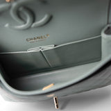 CHANEL Handbag Green / Classic flap 22C Dark Green Caviar Quilted Classic Flap Light Gold Hardware -Knockoff
