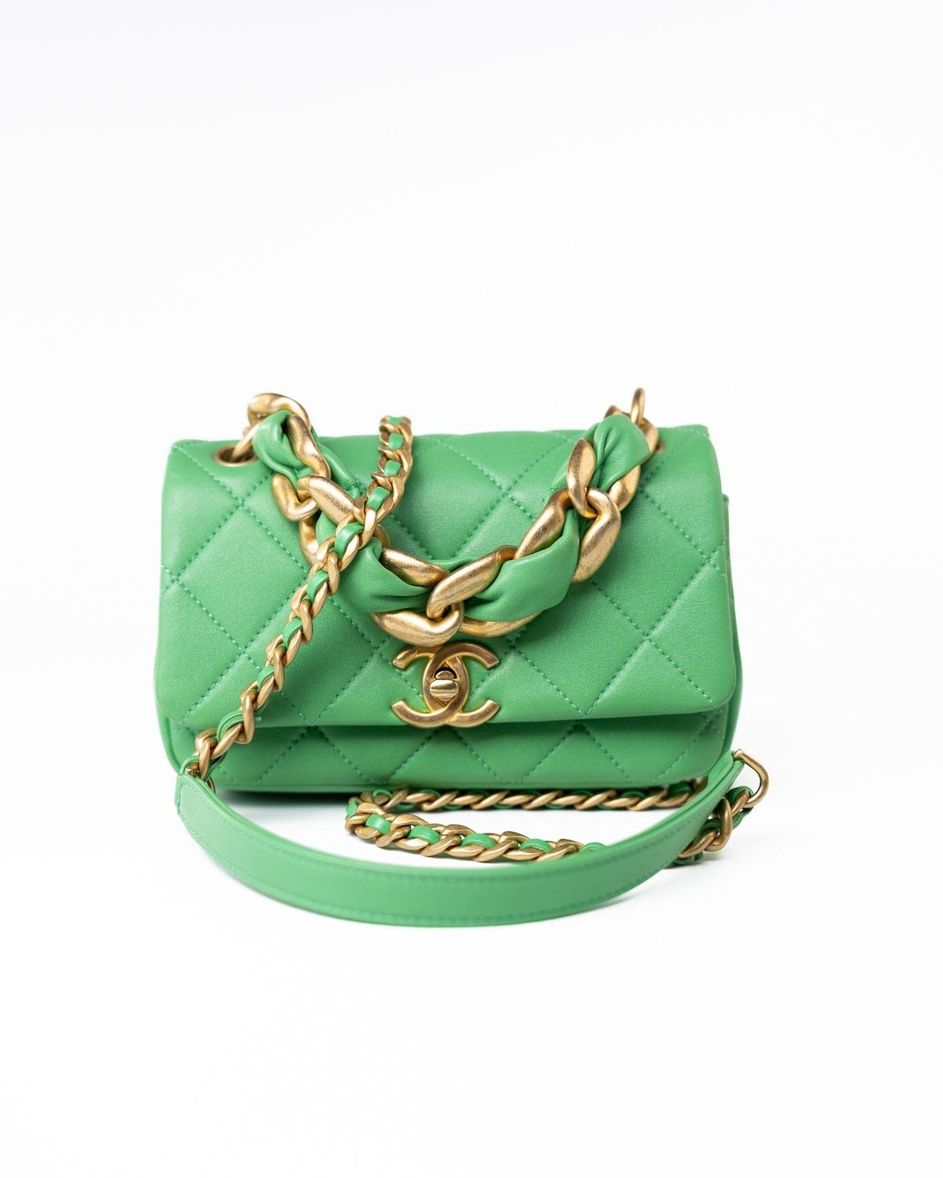 CHANEL Handbag Green Mini Green Lambskin Quilted Entwined Single Flap Antique Gold Hardware -Knockoff
