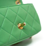 CHANEL Handbag Green Mini Green Lambskin Quilted Entwined Single Flap Antique Gold Hardware -Knockoff
