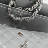 CHANEL Handbag Grey 23P Metallic Silver Lambskin Quilted Classic Flap Medium SHW Edge Stitching -Knockoff
