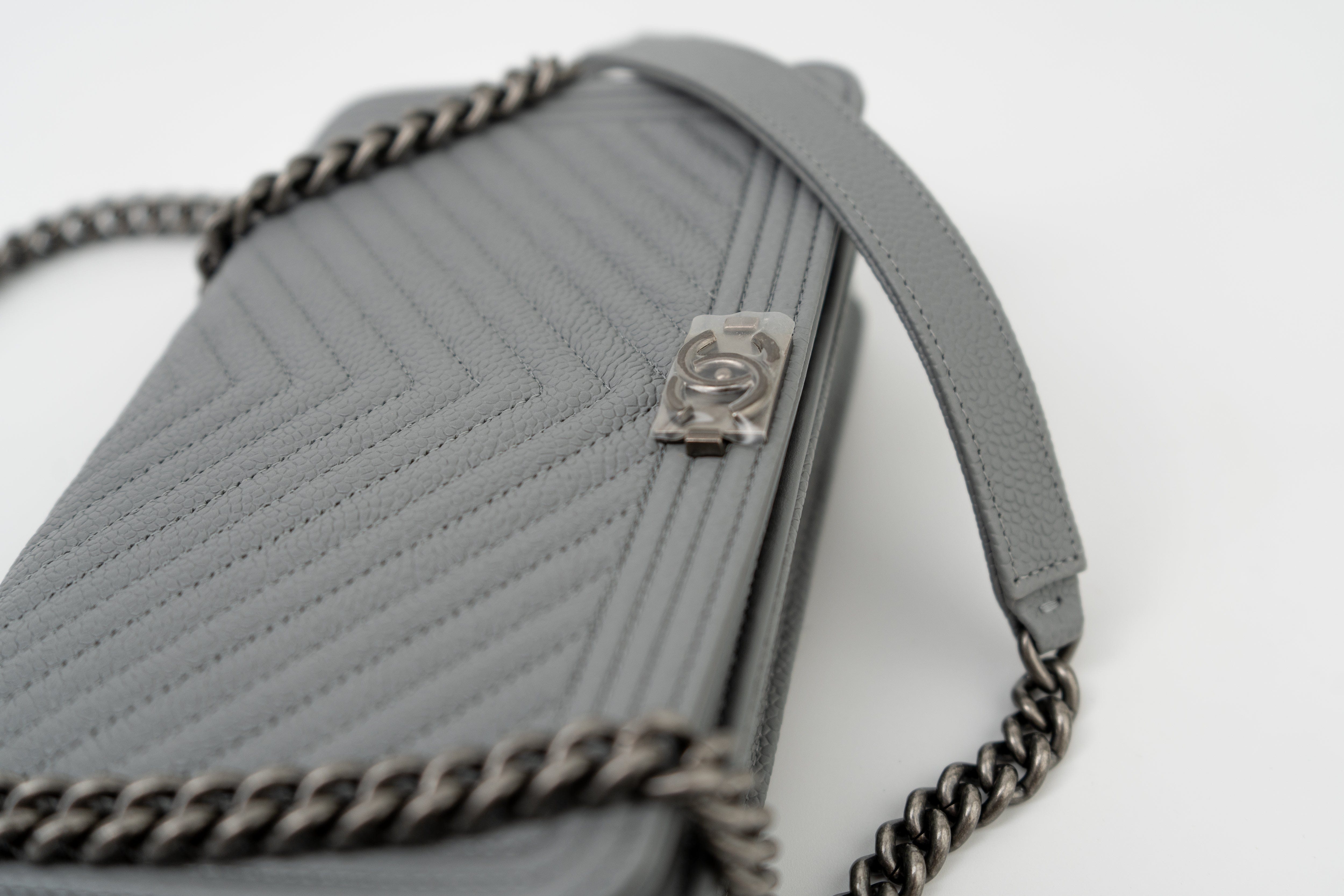 CHANEL Handbag Grey Chanel Grey Caviar Chevron Boy Wallet on Chain Ruthenium Hardware (WOC) -Knockoff
