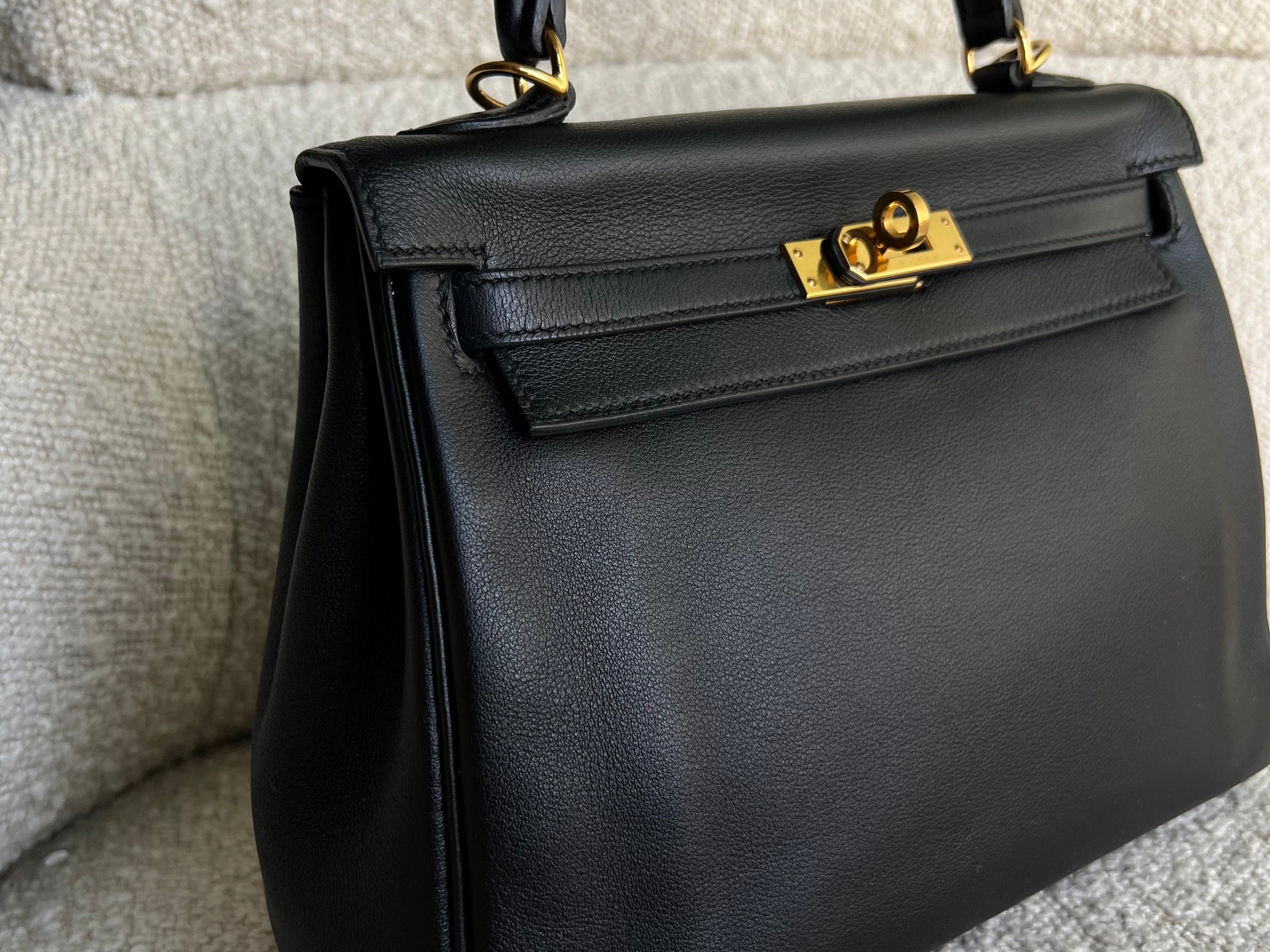 CHANEL Handbag Hermes Kelly 25 Black GHW -Knockoff
