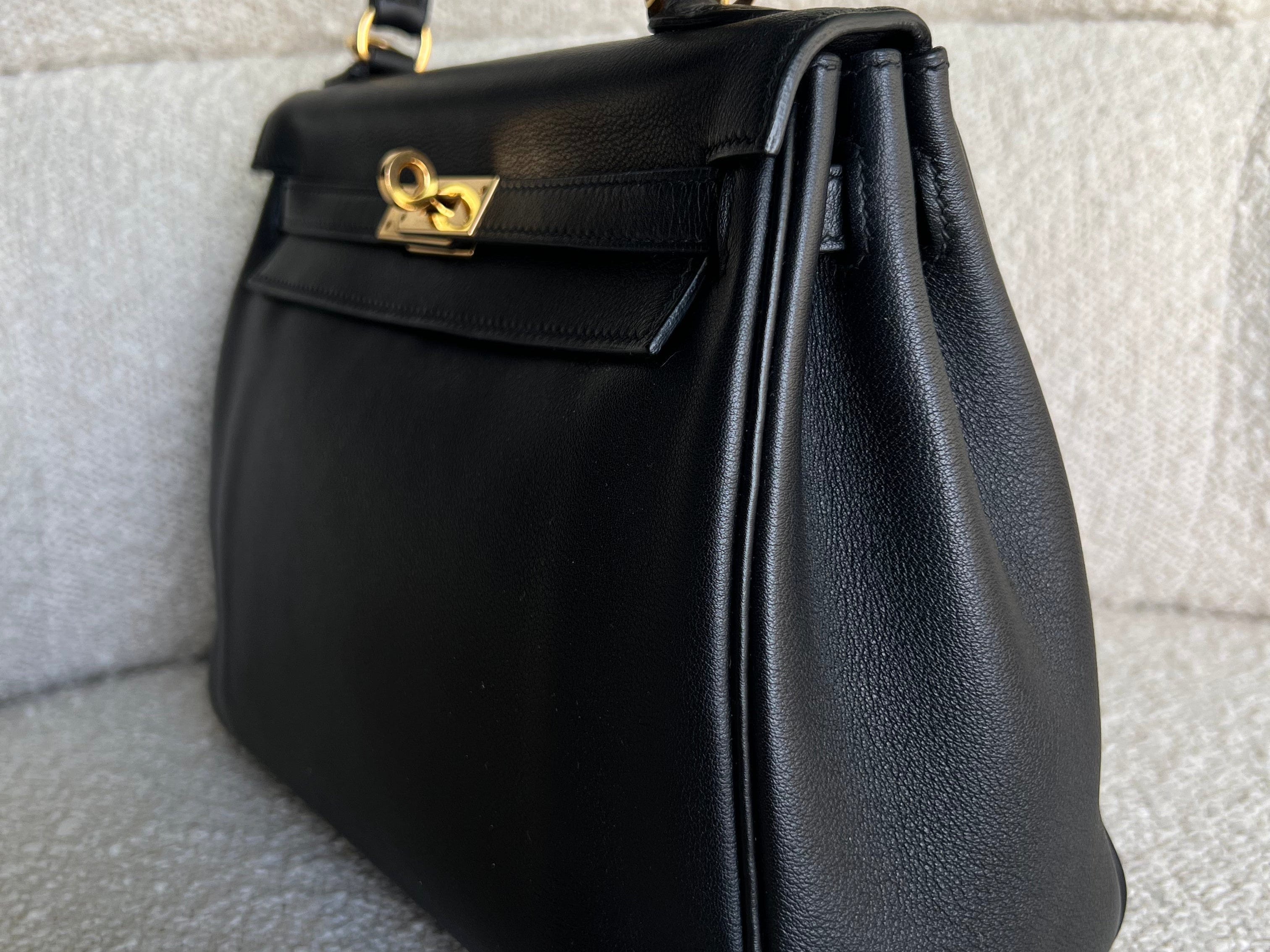 CHANEL Handbag Hermes Kelly 25 Black GHW -Knockoff
