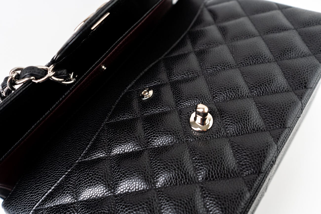 CHANEL Handbag Jumbo Black Caviar Quilted Classic Flap Silver Hardware -Knockoff
