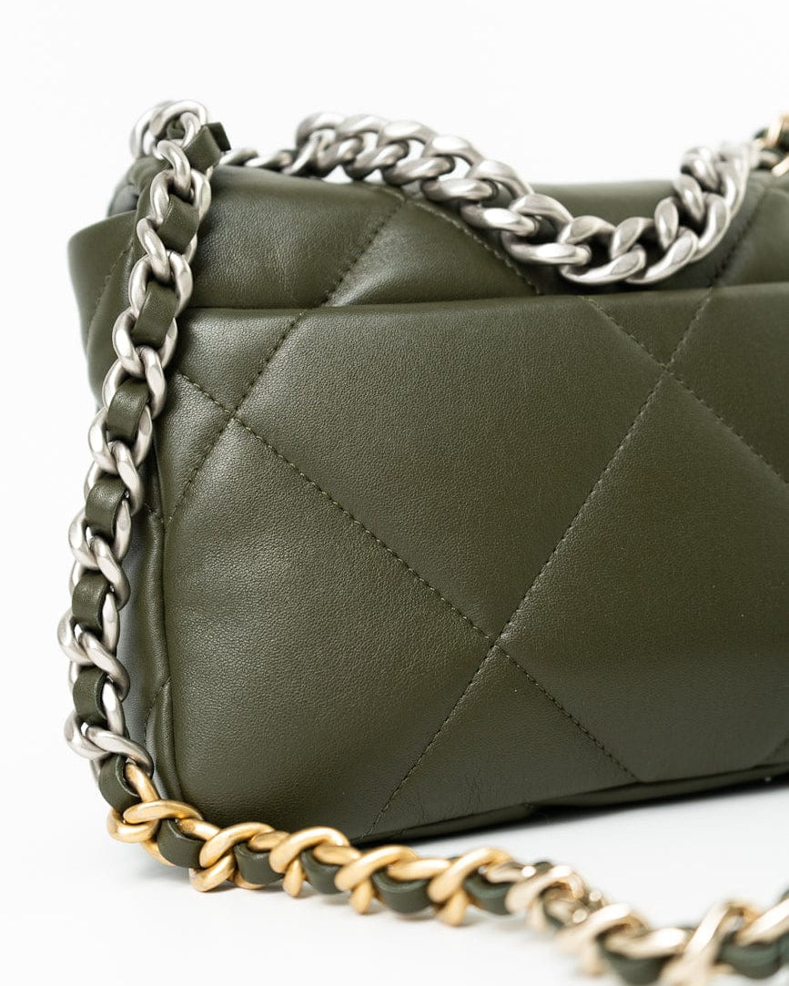 CHANEL Handbag Khaki/ Olive Green Lambskin Quilted 19 Flap Small -Knockoff
