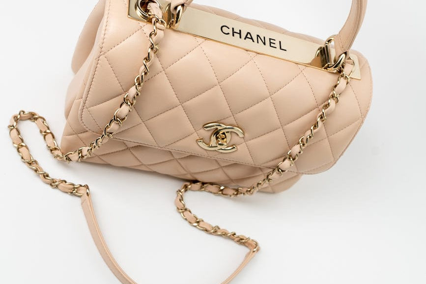 CHANEL Handbag Light Beige Lambskin Quilted Trendy CC Small LGHW -Knockoff
