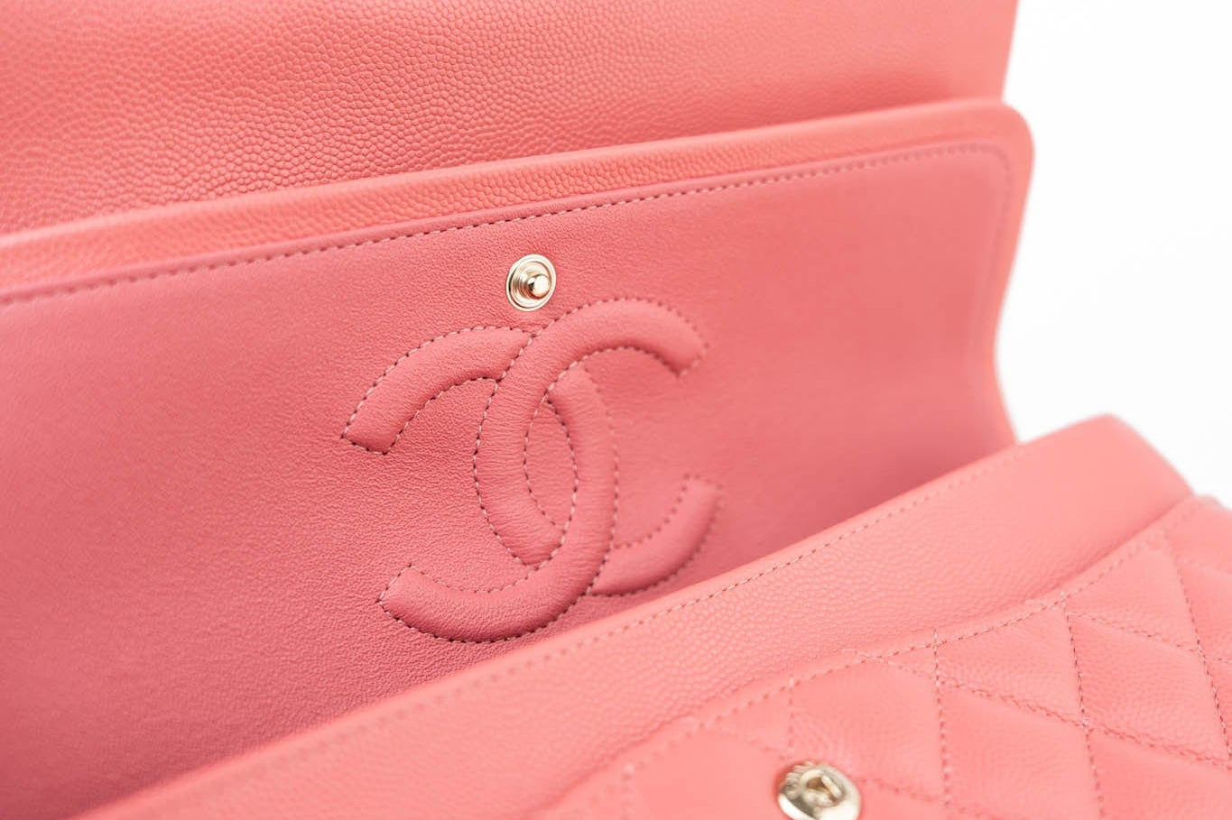 CHANEL Handbag Pink 18S Pink Caviar Medium Quilted Classic Double Flap Light Gold Hardware -Knockoff
