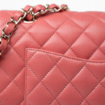 CHANEL Handbag Pink 18S Pink Caviar Quilted Classic Flap Small Light Gold Hardware -Knockoff
