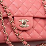 CHANEL Handbag Pink 18S Pink Caviar Quilted Classic Flap Small Light Gold Hardware -Knockoff
